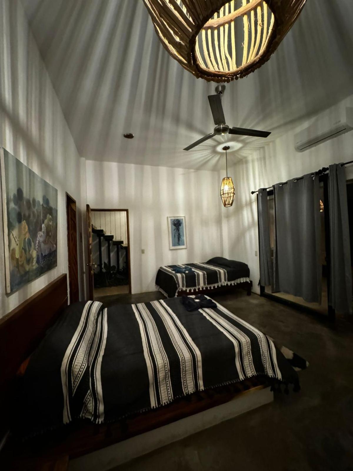 Dada Hotel Санта-Мария-Колотепек Экстерьер фото